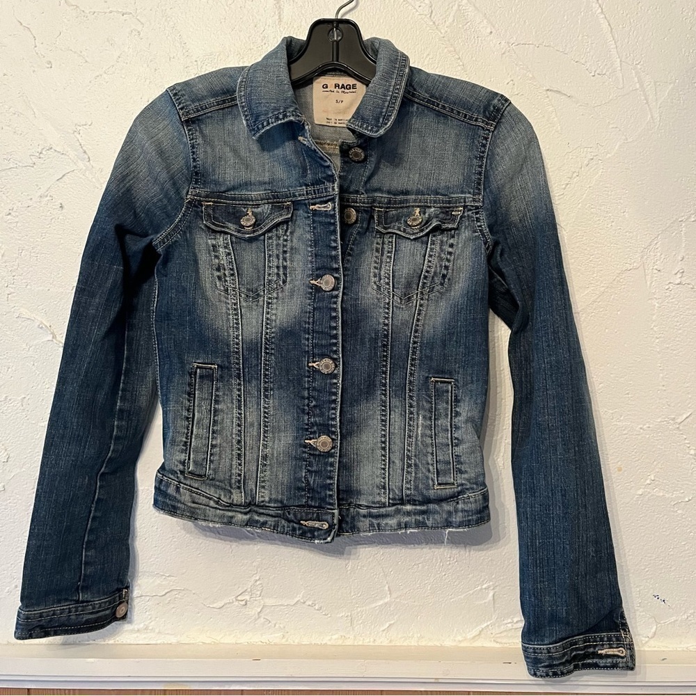 Garage Jean Jacket Size Small